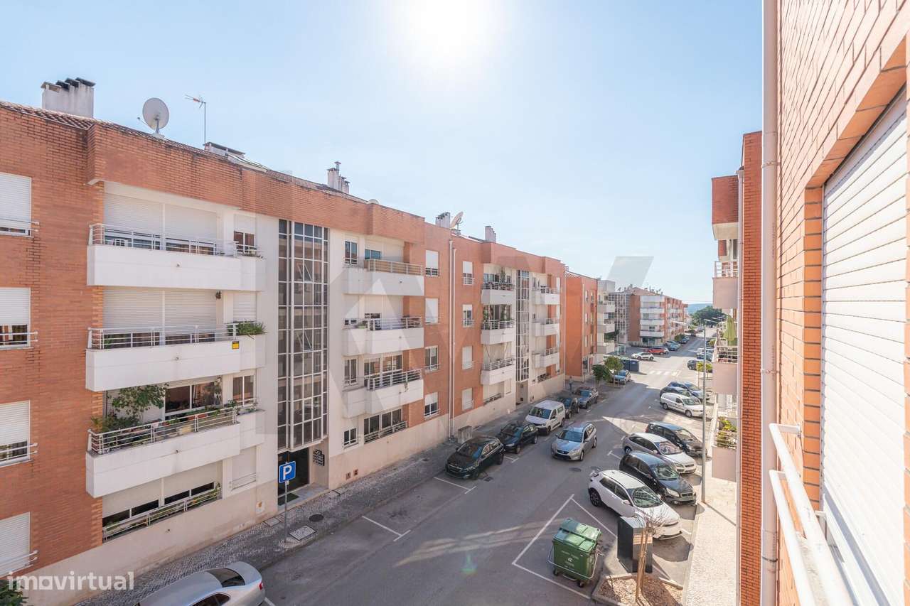 Apartamento T3 - Urbanização Nova Conimbriga-33
