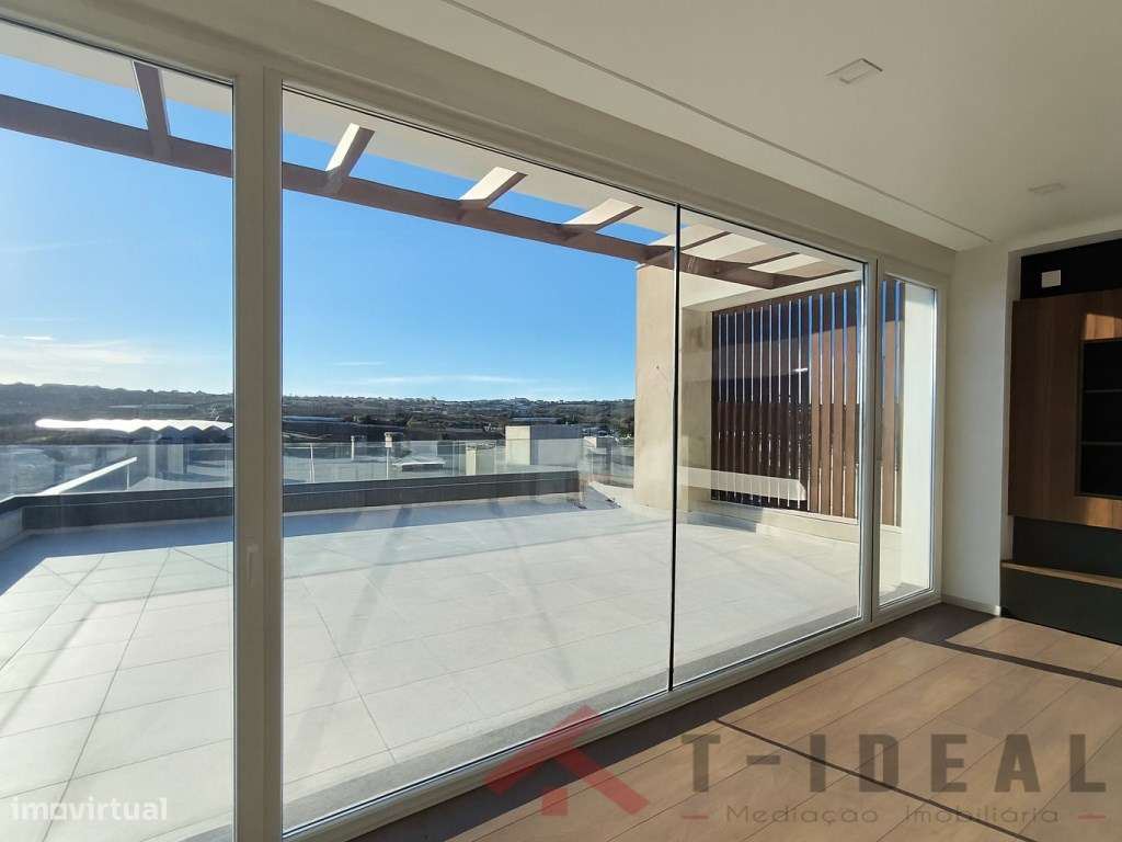 PENTHOUSE T3 - O ESPAÇO IDEAL PARA VIVER EM FAMÍLIA COM CONFORTO E ... - Grande imagem: 5/44