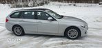 BMW Seria 3 320d DPF Touring - 8