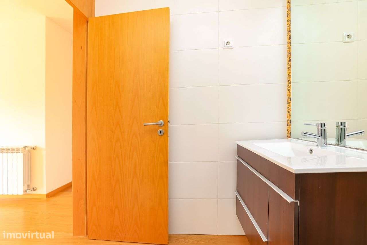 Apartamento T3 C/ Lugar Garagem-16