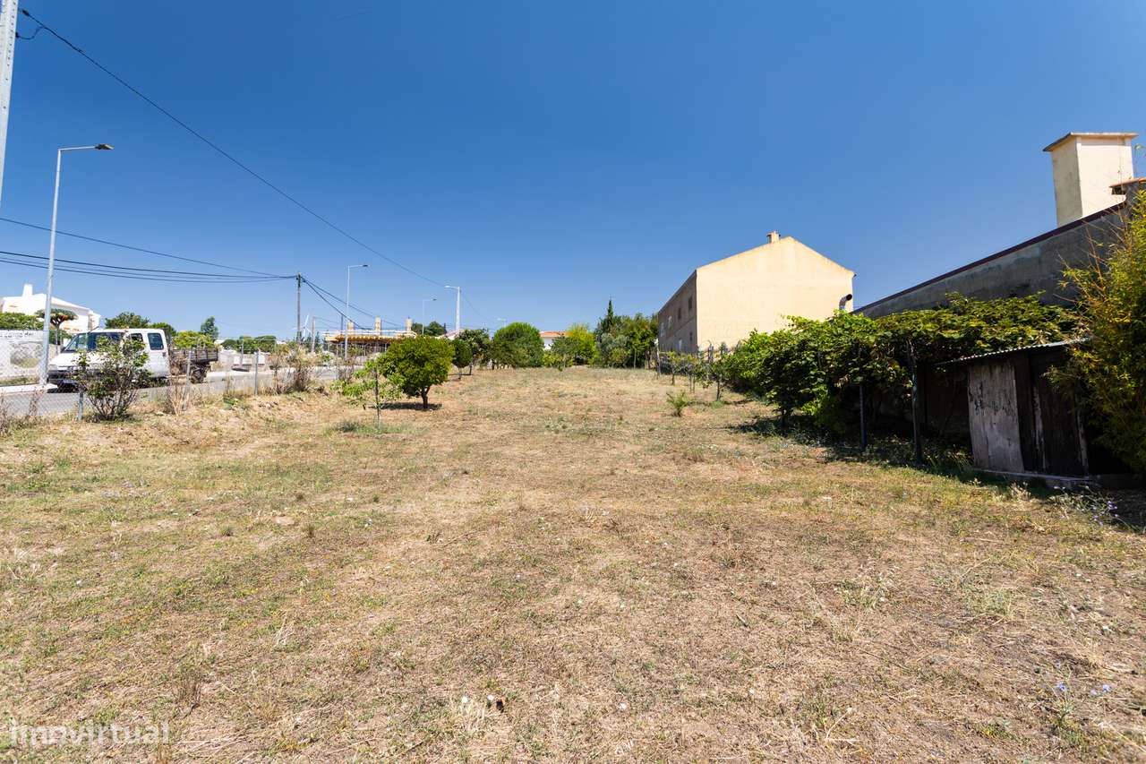 Terreno Urbano de 1.796 m² em Moninhos – Loures | Ideal para Construçã-5