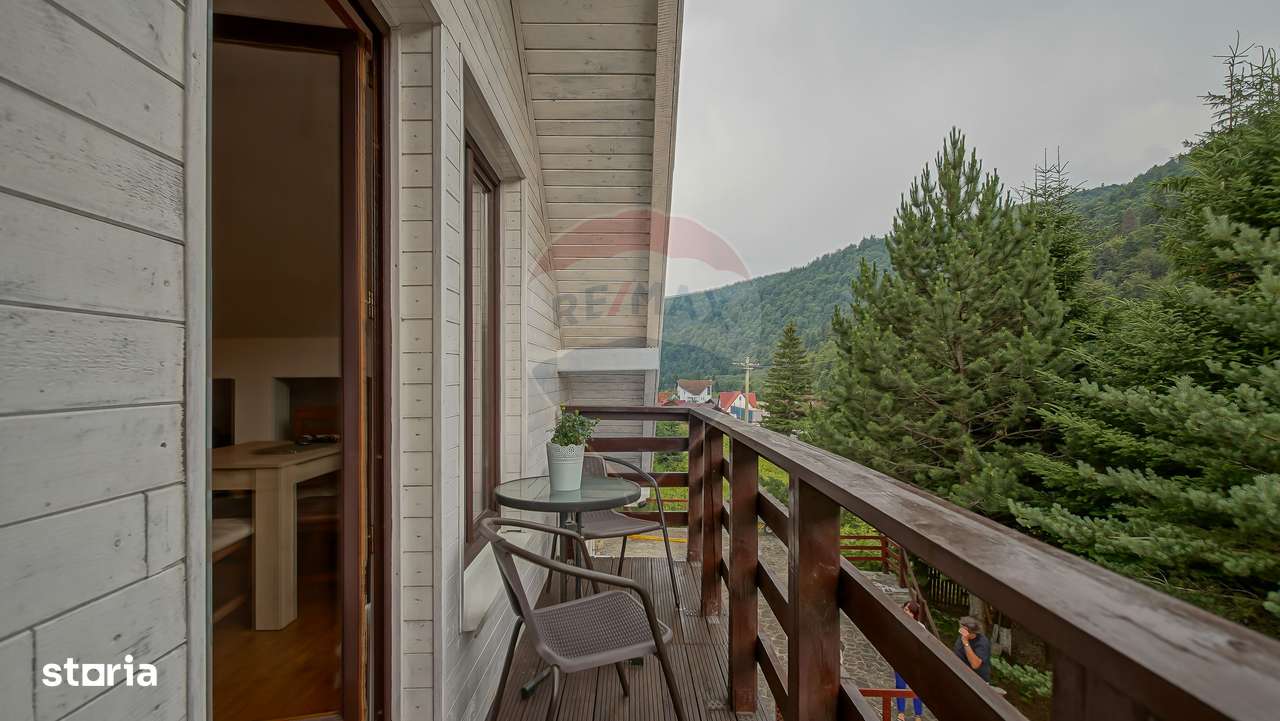 REDUCERE PRET ! Casa de vacanta la Predeal locuinta sau investitie - Imagine principală: 3/20