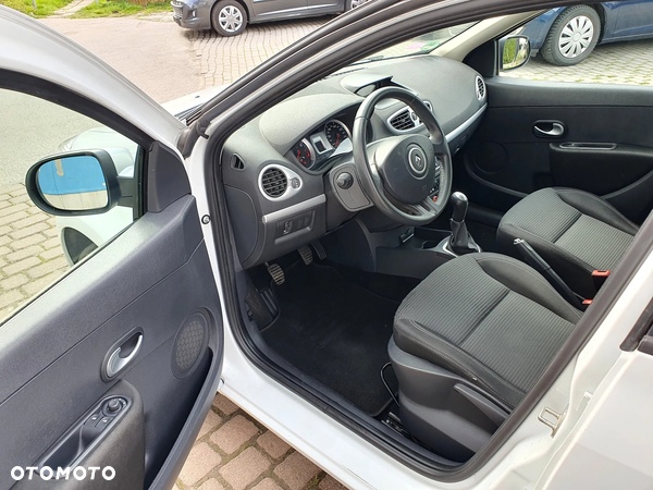 Renault Clio TCe 100 Grandtour Dynamique - 19