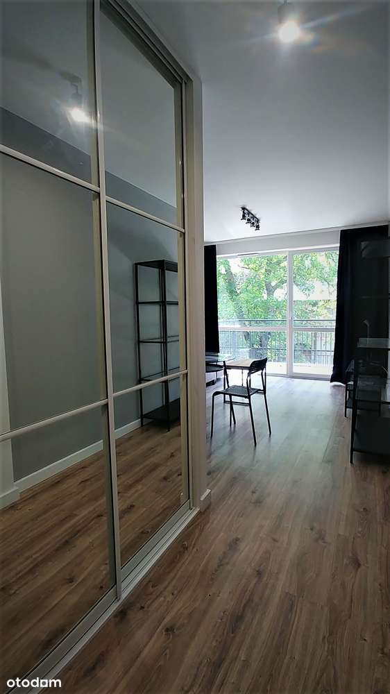 Nowoczesna KAWALERKA, blisko centrum - Pełny obrazek: 4/10