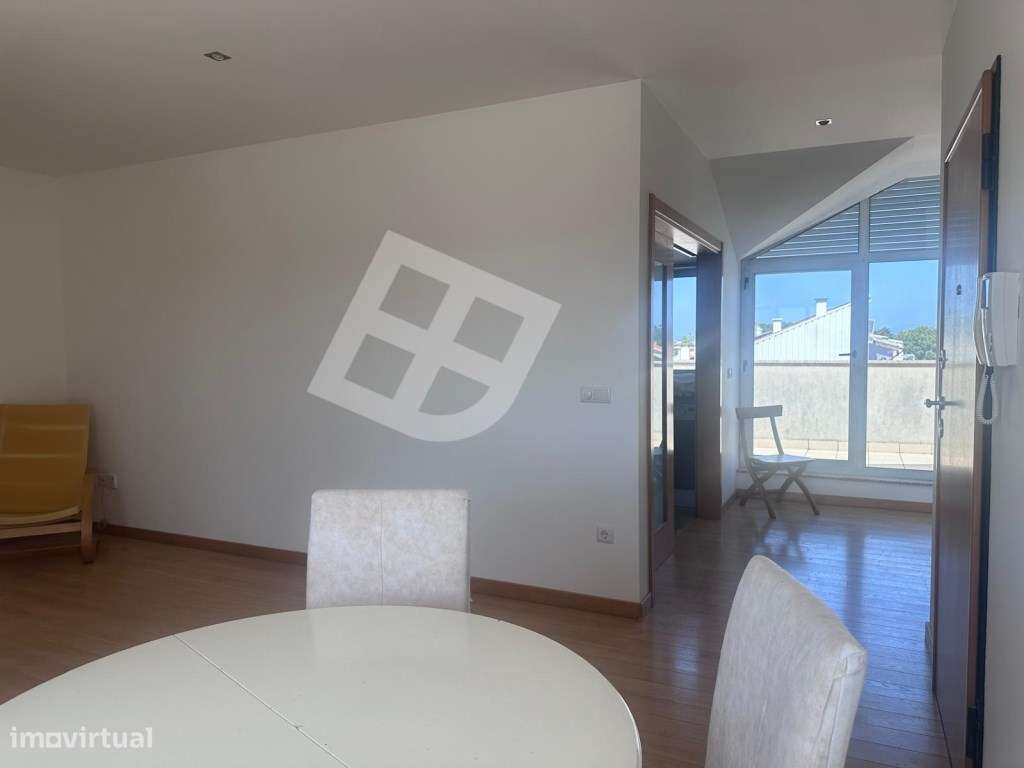 Apartamento T2 com Terraços - Aveiro /Glória-4