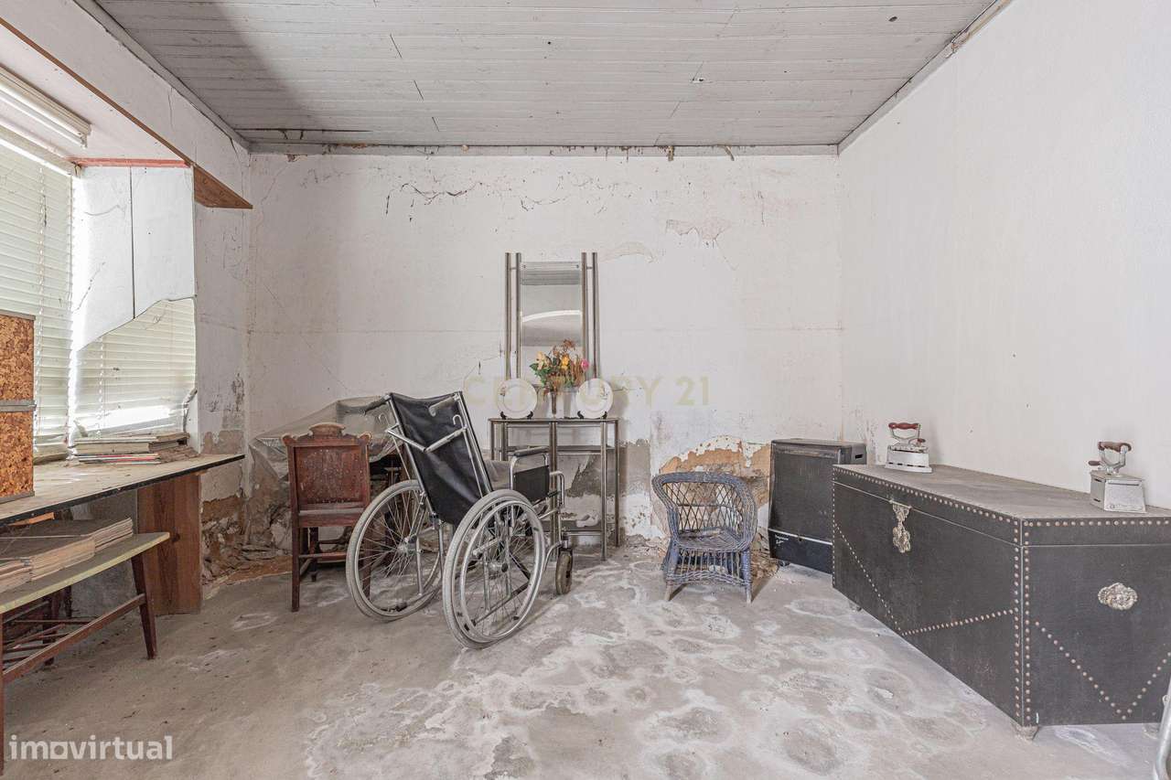 Moradia T4 200m2 Santarém-15