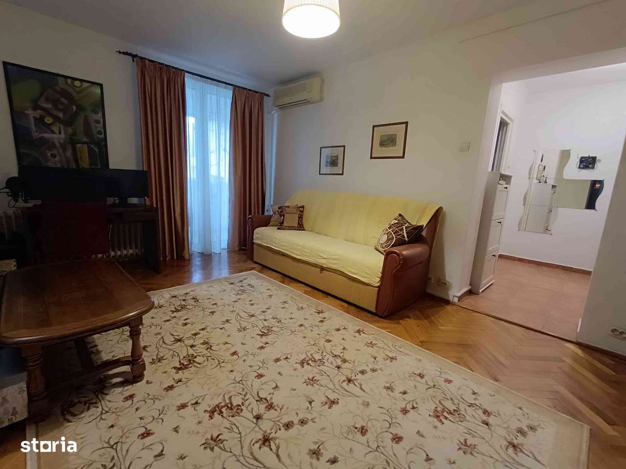 Apartament 4 camere Titan -Baraje - Piata Ministrii