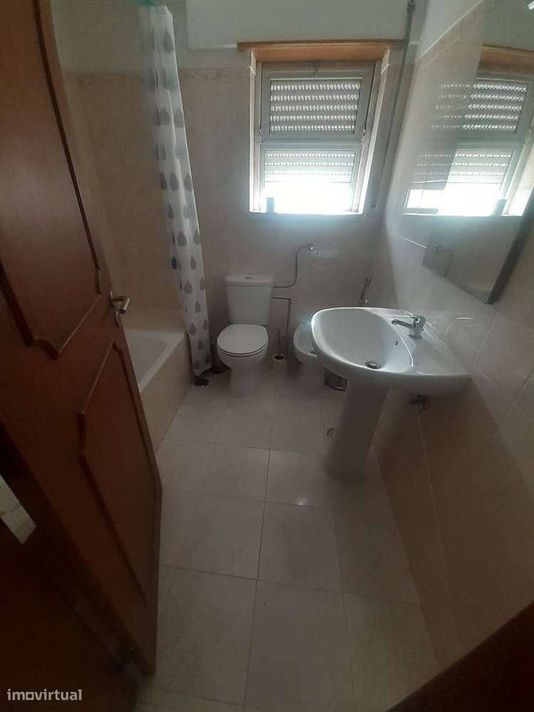 Apartamento T3+2 - Grande imagem: 2/31