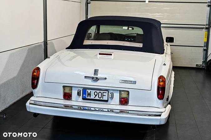 Rolls-Royce Corniche - 11