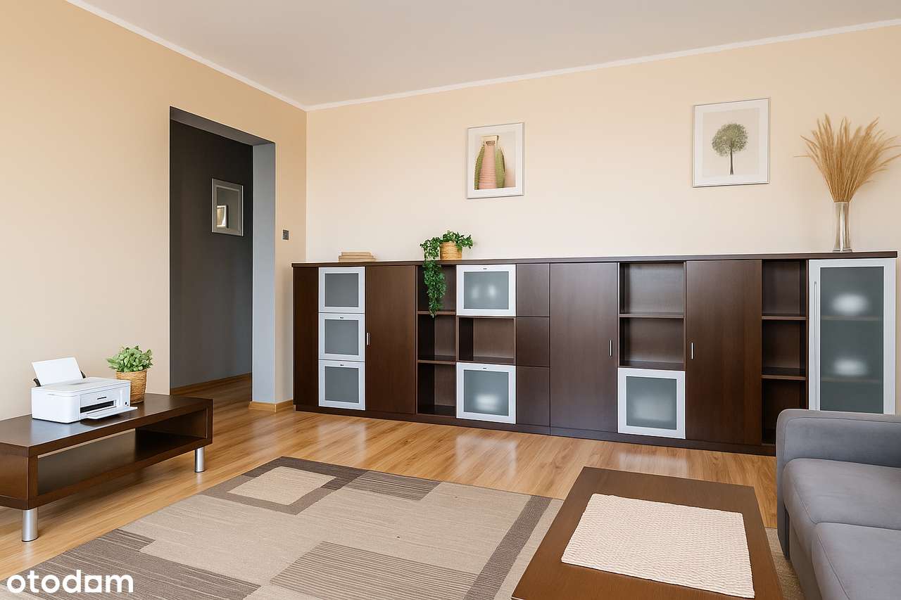 Dwa pokoje, Metro ks. Janusza-9