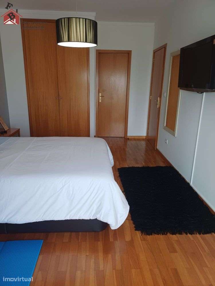 FABULOSO T2 NASCENTE/ POENTE ÁREA 148M2 VALADARES-8