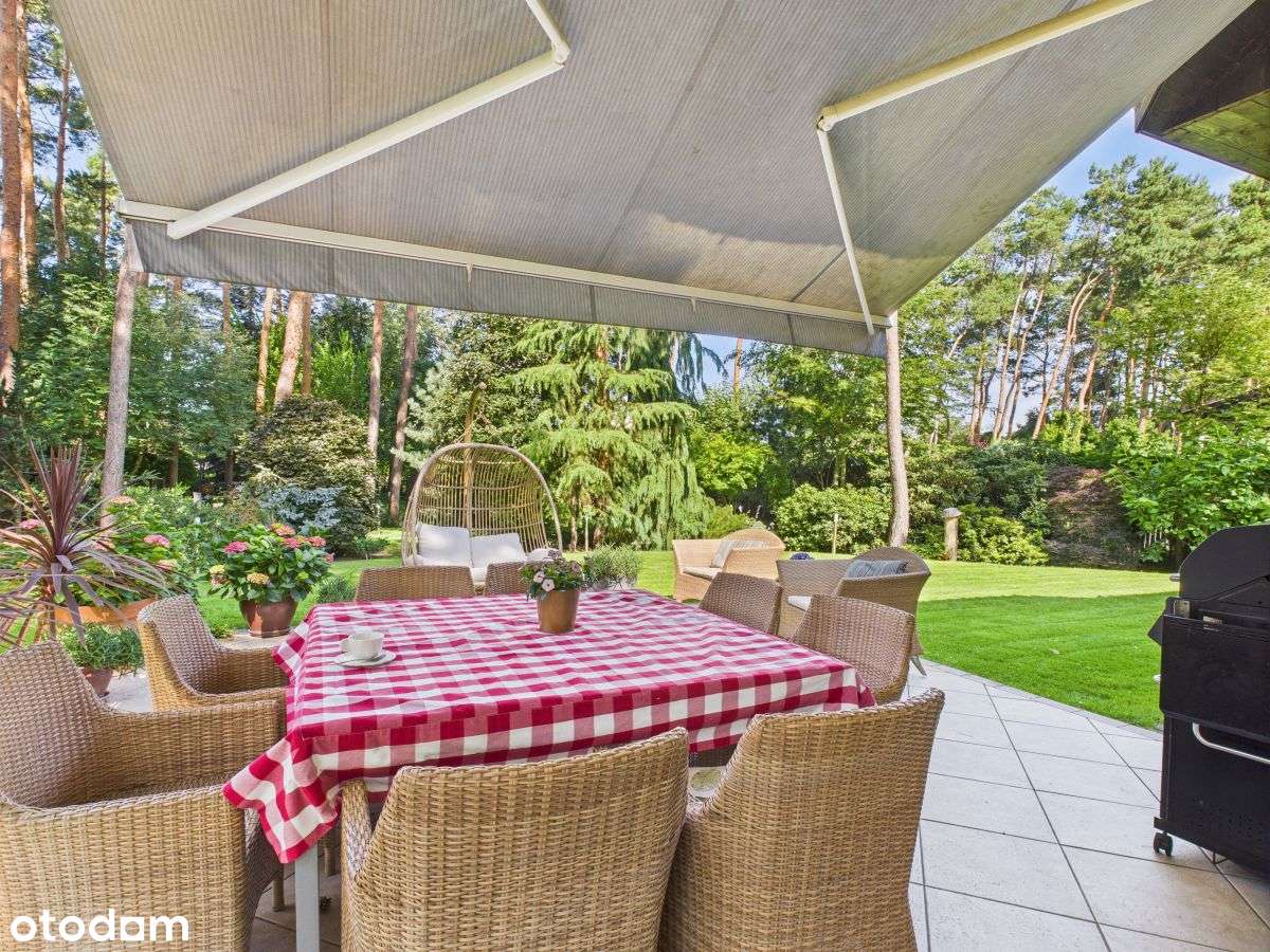 Nietuzinkowa, Absolutnie WyjĄtkowa Lokalizacja-1