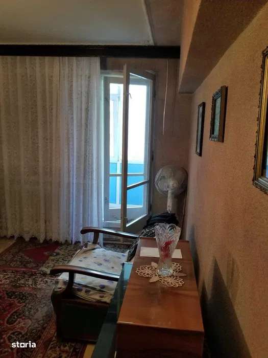 Apartament - 2 camere - decomandat -Vitan - Imagine principală: 4/8