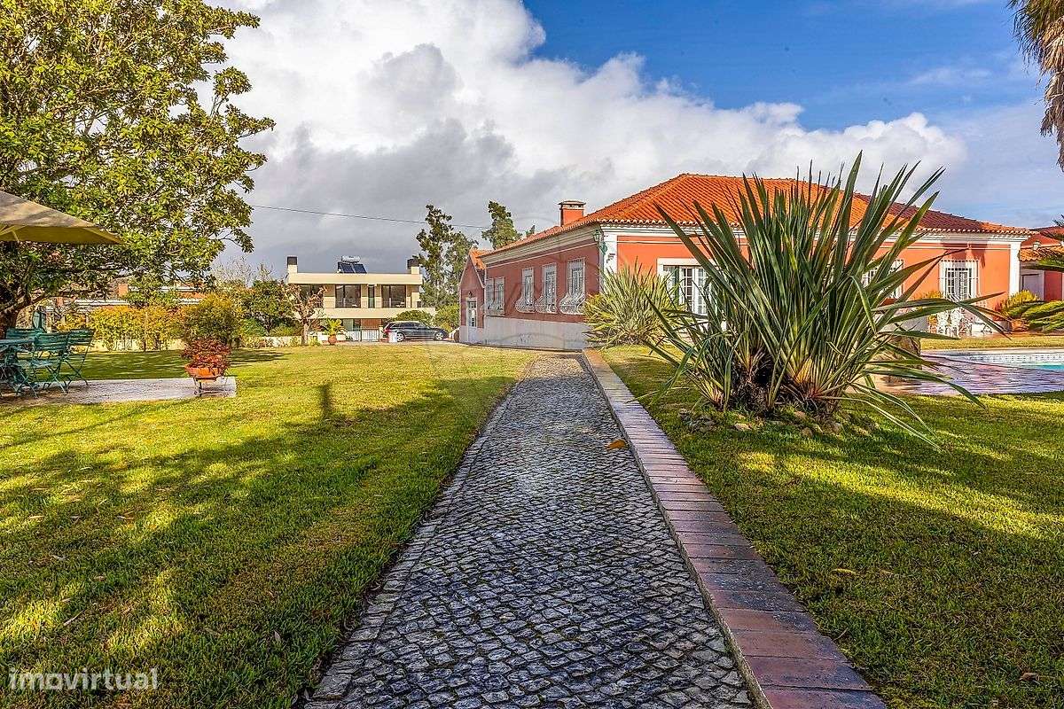 Moradia T4 para venda-5