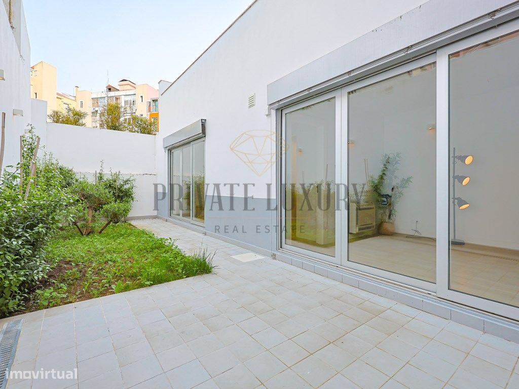 Apartamento T3 com terraço em Lisboa