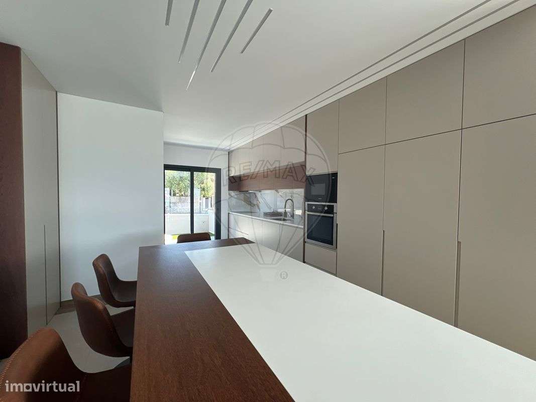 Moradia T4 para venda-21