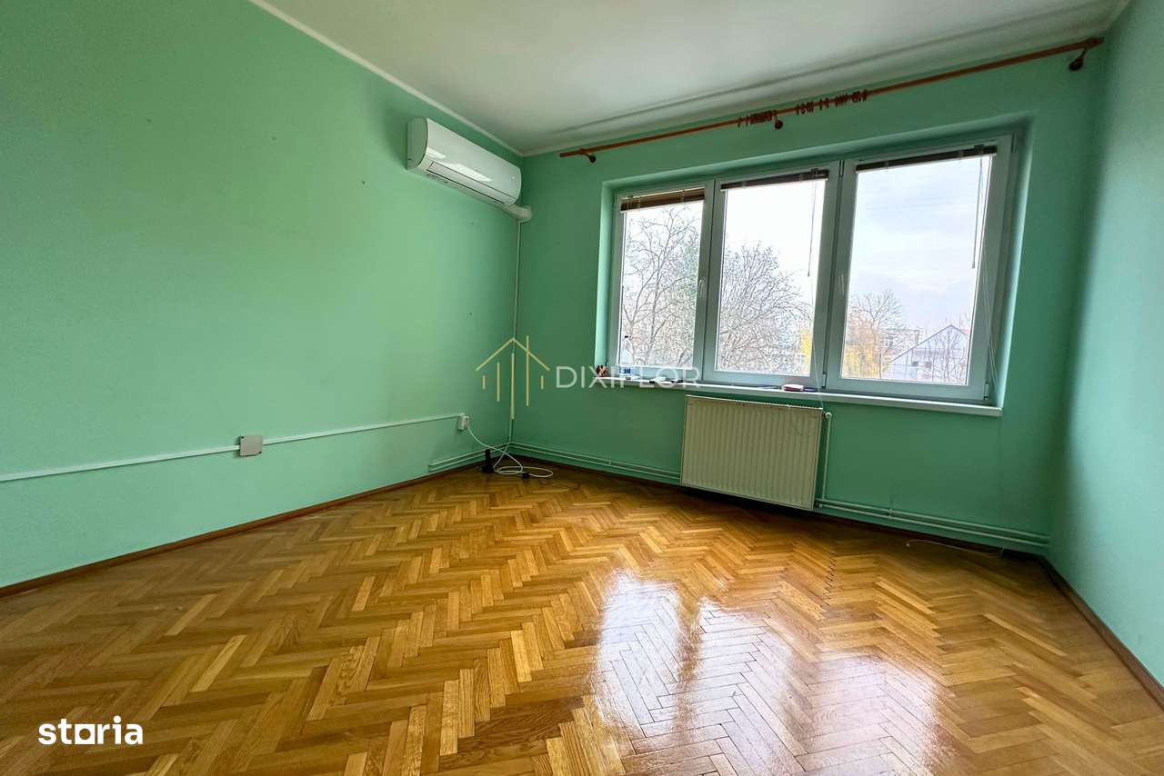 Apartament ultracentral cu 3 camere | Piața Victoriei | 450 € - Imagine principală: 4/15