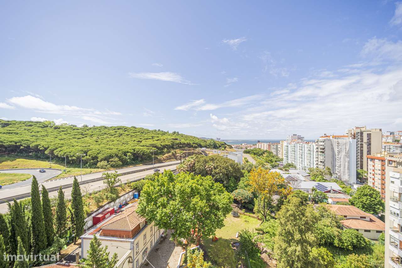 T4 | 183 m² | Miraflores | Vistas Monsanto + Rio-39