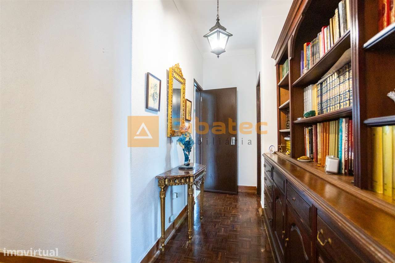 Excelente moradia na Vila de Coruche-14