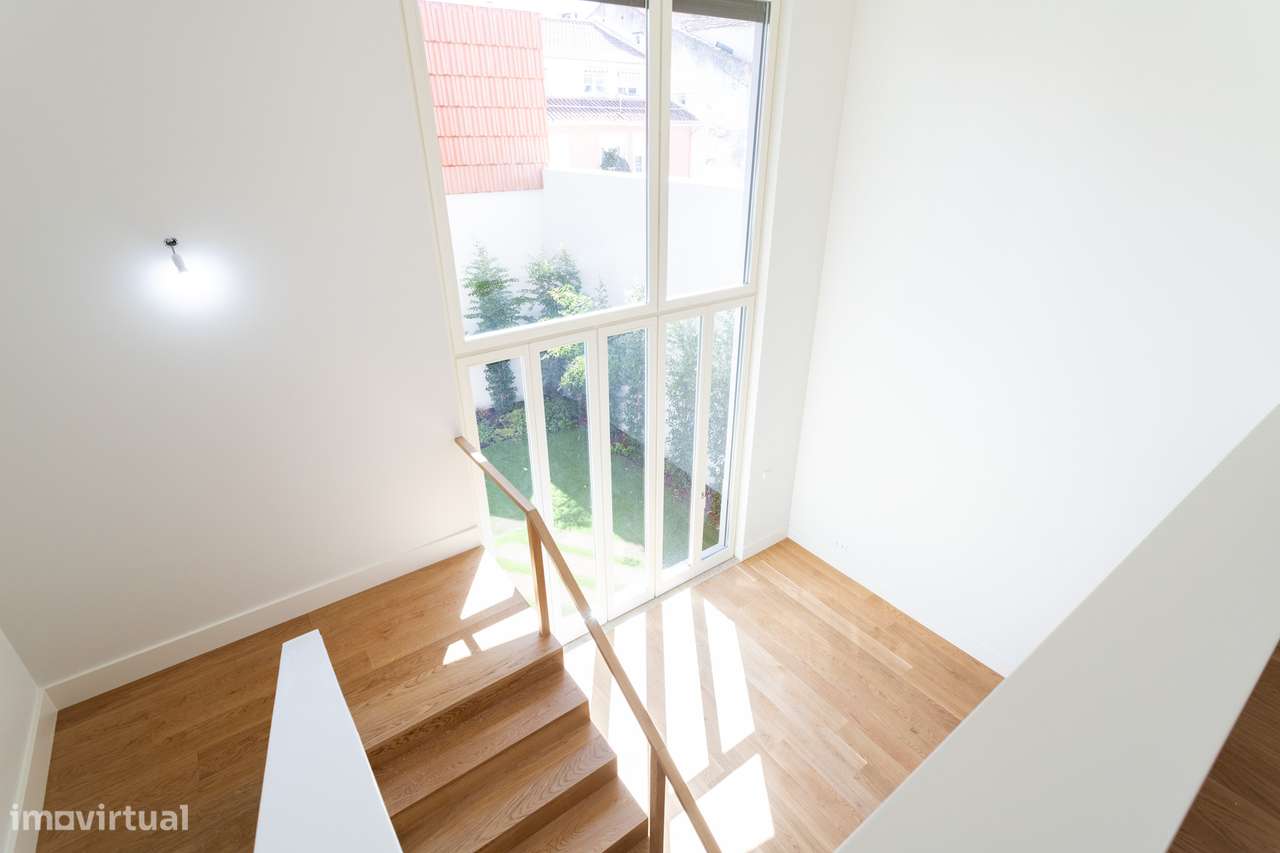 APARTAMENTO DE LUXO, T2 DUPLEX,  A 3 MINUTOS DA AV. DA LIBERDADE - Grande imagem: 5/27