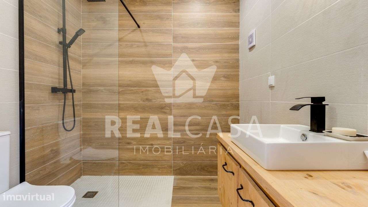 Moradia Térrea T5 em Marinha Grande-46