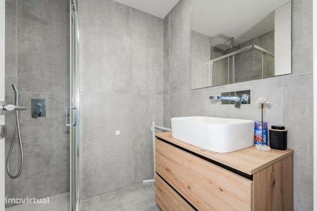 MORADIA GEMINADA T4+1, 4 Suites em PALMEIRA, BRAGA-18