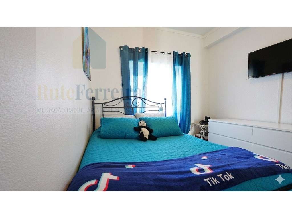 Moradia Térrea com Anexo Independente em Ribamar - Lourinhã-10