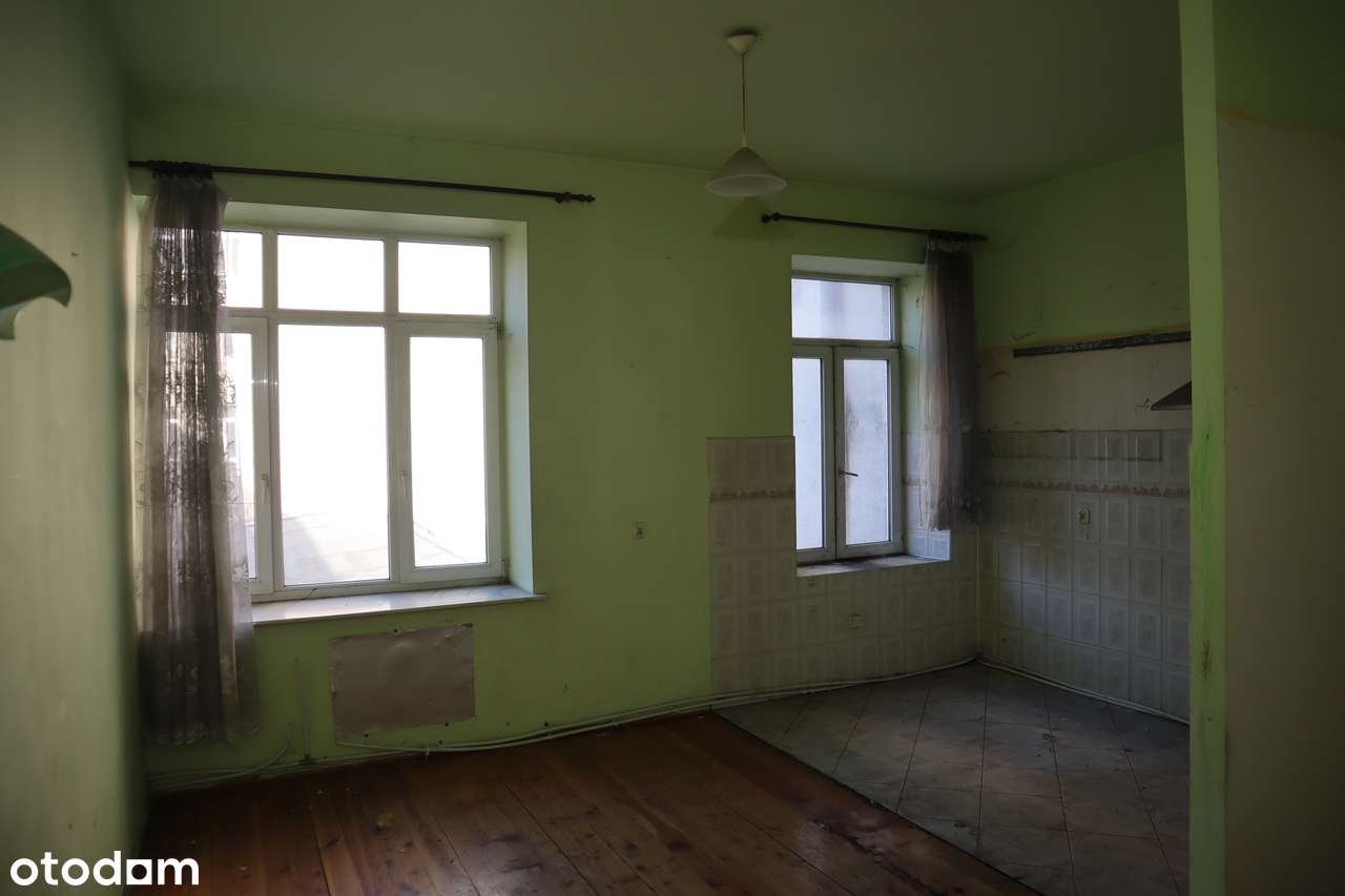 4 pokoje do remontu, Traugutta 45-0