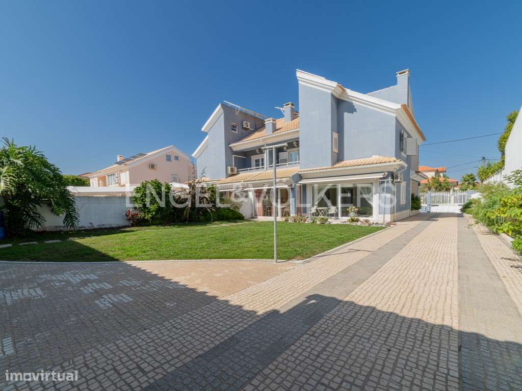 Moradia T5 exclusiva na Marisol - Grande imagem: 5/35