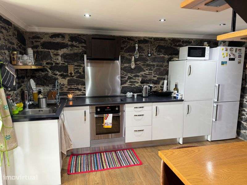 Moradia nos Canhas, casa Avó Abel - Grande imagem: 4/9