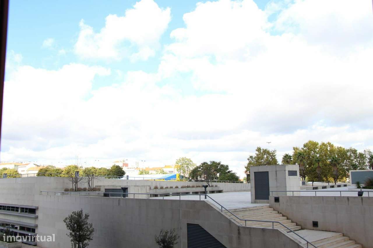 Escritório novo - Parque das Nações - Grande imagem: 5/12