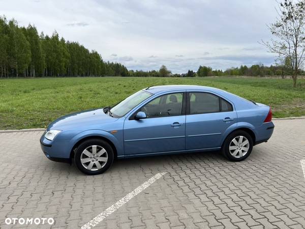 Ford Mondeo 1.8 Ambiente - 6