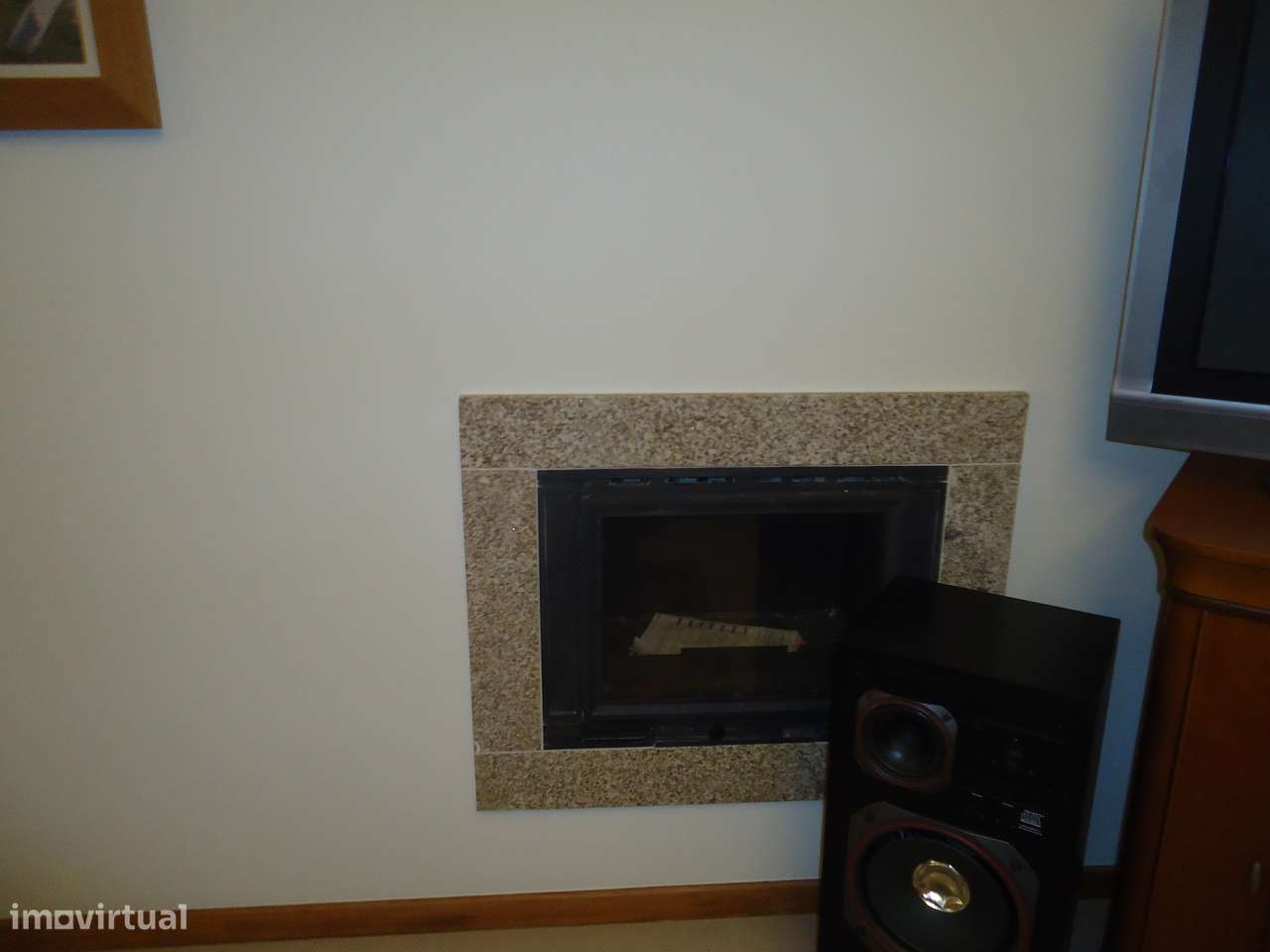 Moradia T3 isolada com 249m² - Grande imagem: 4/19