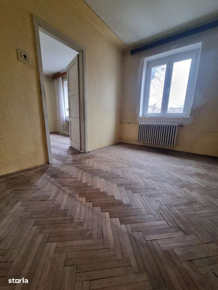 Apartament 2 camere, zona Centru, etaj 2 !-3