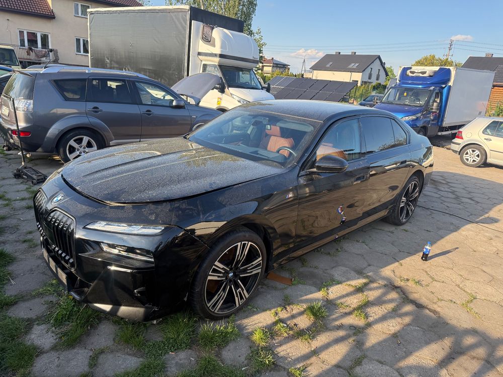 BMW 7 Series G70 740d xDrive mHEV sport 2024
