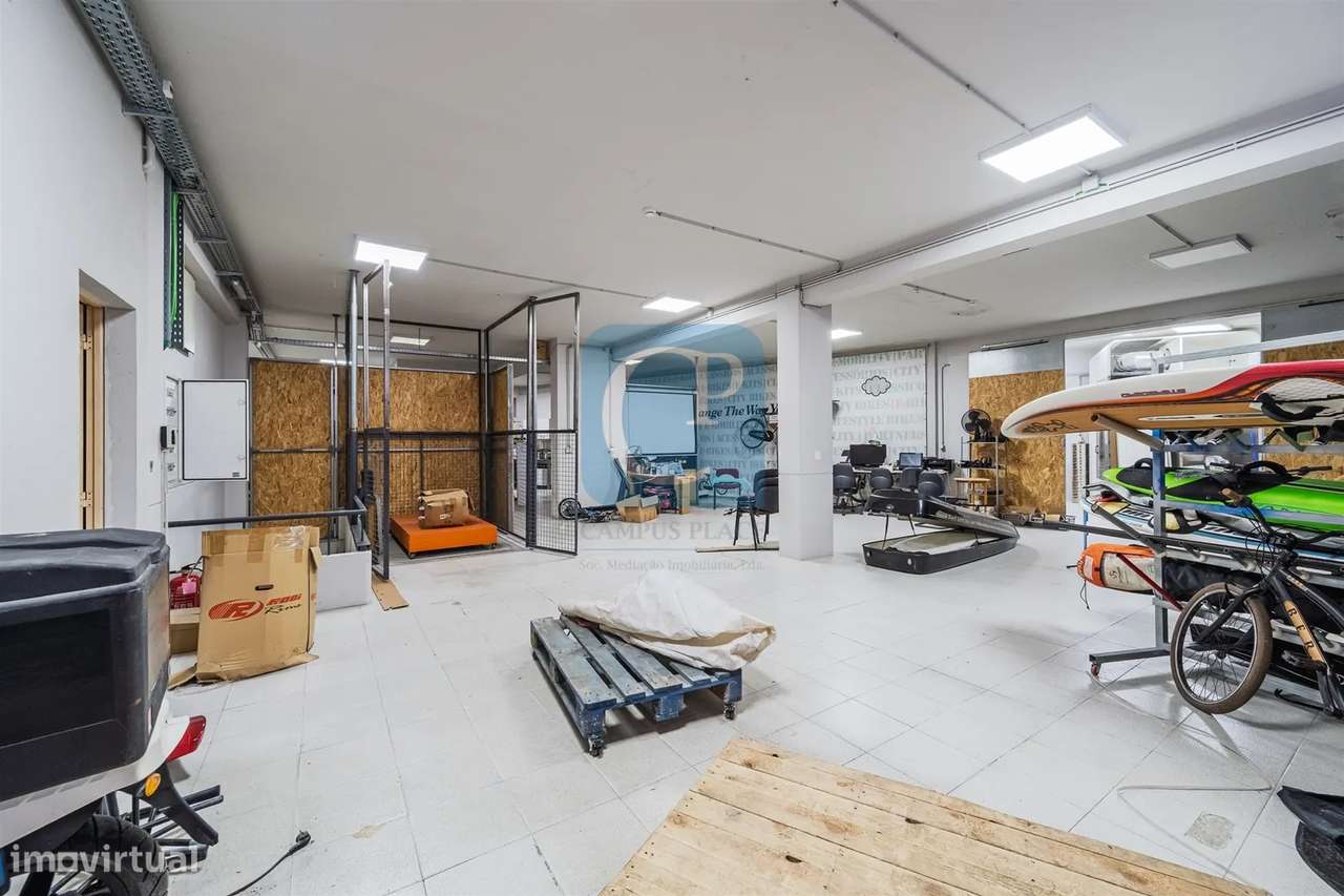 Espaço comercial em Cedofeita, Porto - Grande imagem: 4/25
