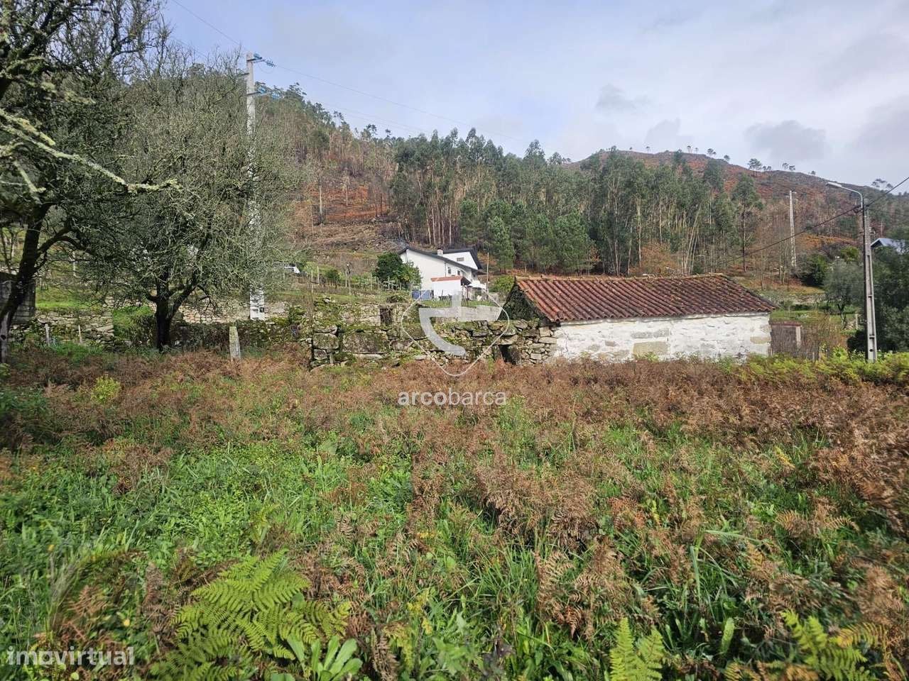 Propriedade para restauro - Loureda - Arcos de Valdevez-27