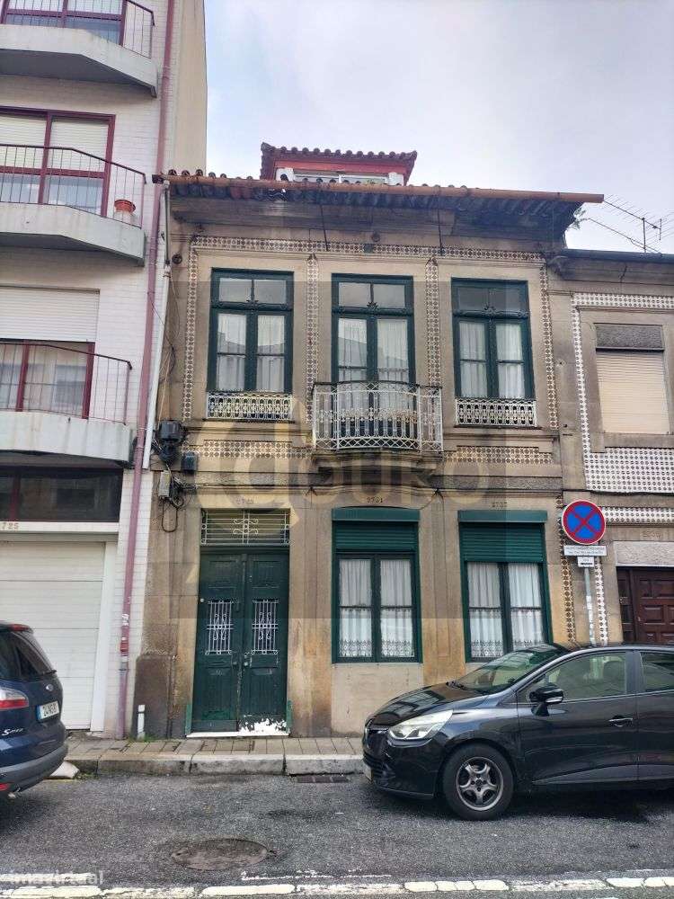 PRÉDIO NA RUA COSTA CABRAL - JUNTO À AREOSA - Grande imagem: 2/3