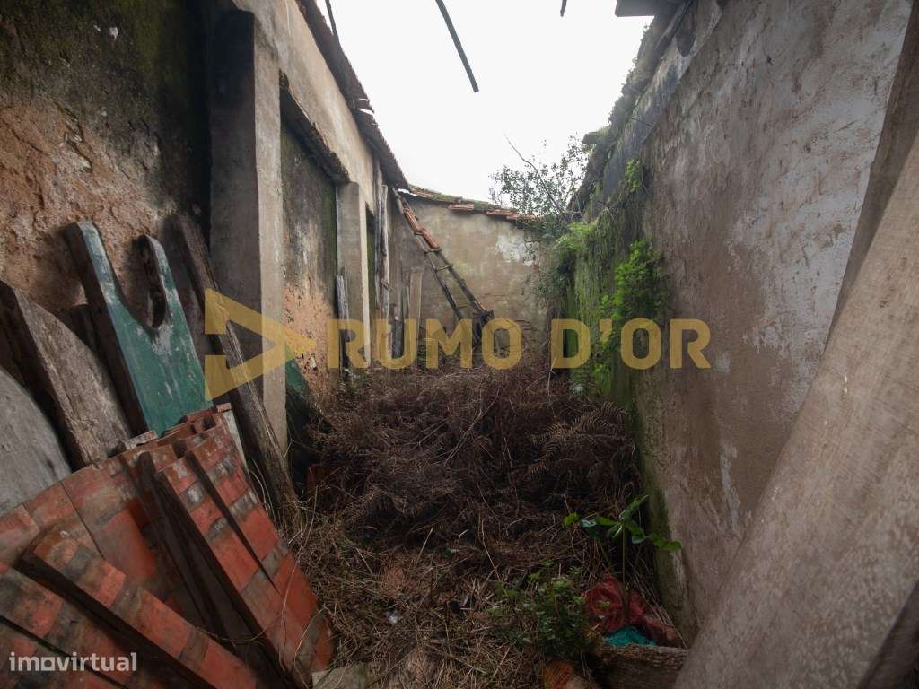 ADEGA PARA RECUPERAR - OLHALVO, ALENQUER-8