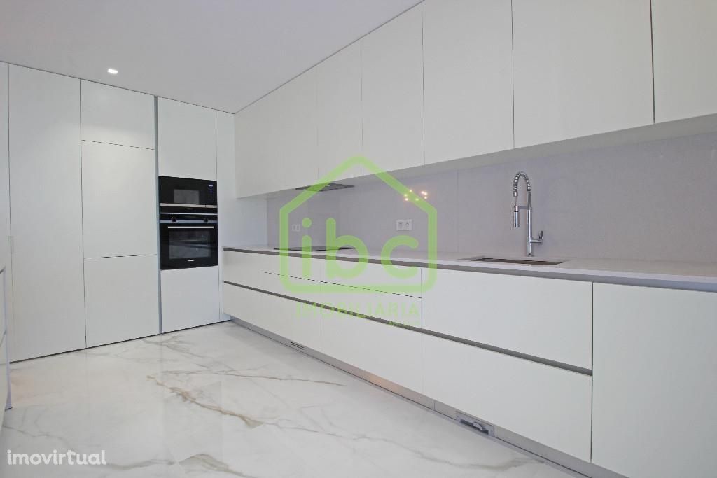 Apartamento T1 com terraço zona nobre Vila do Conde