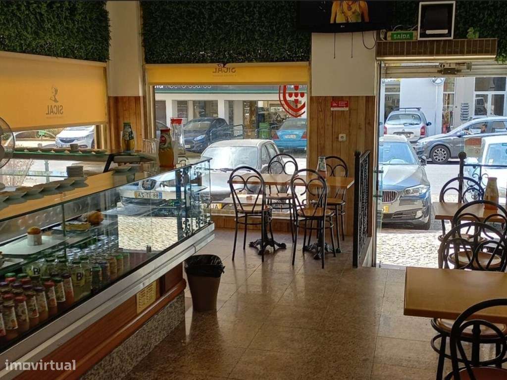 Restaurante / Snack Bar com Esplanada e Cozinha Pronta a Usar - Grande imagem: 4/20