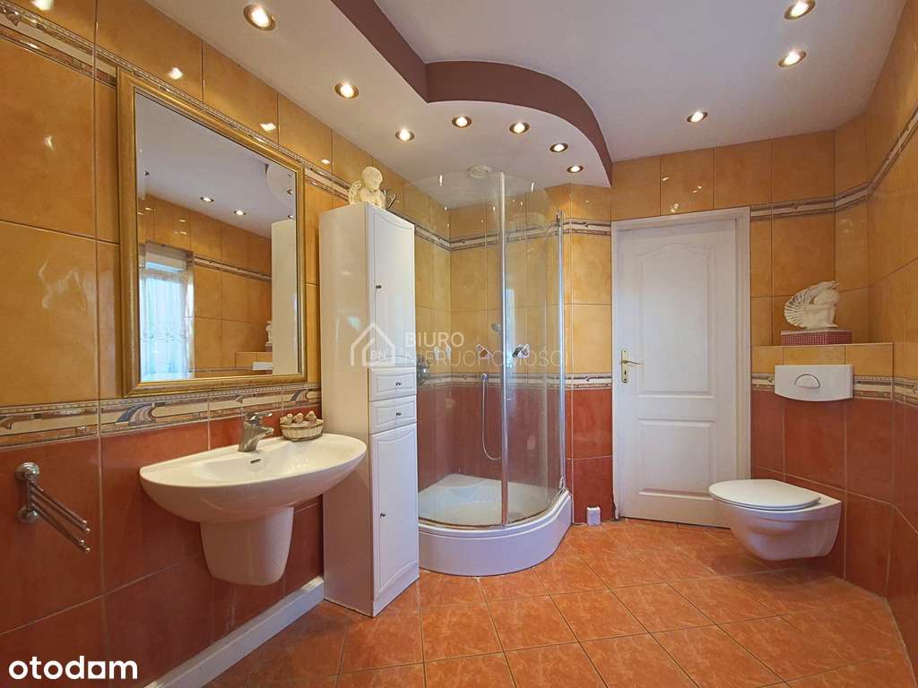 Wygodny dom na sprzedaż dla rodziny i pod najem-10