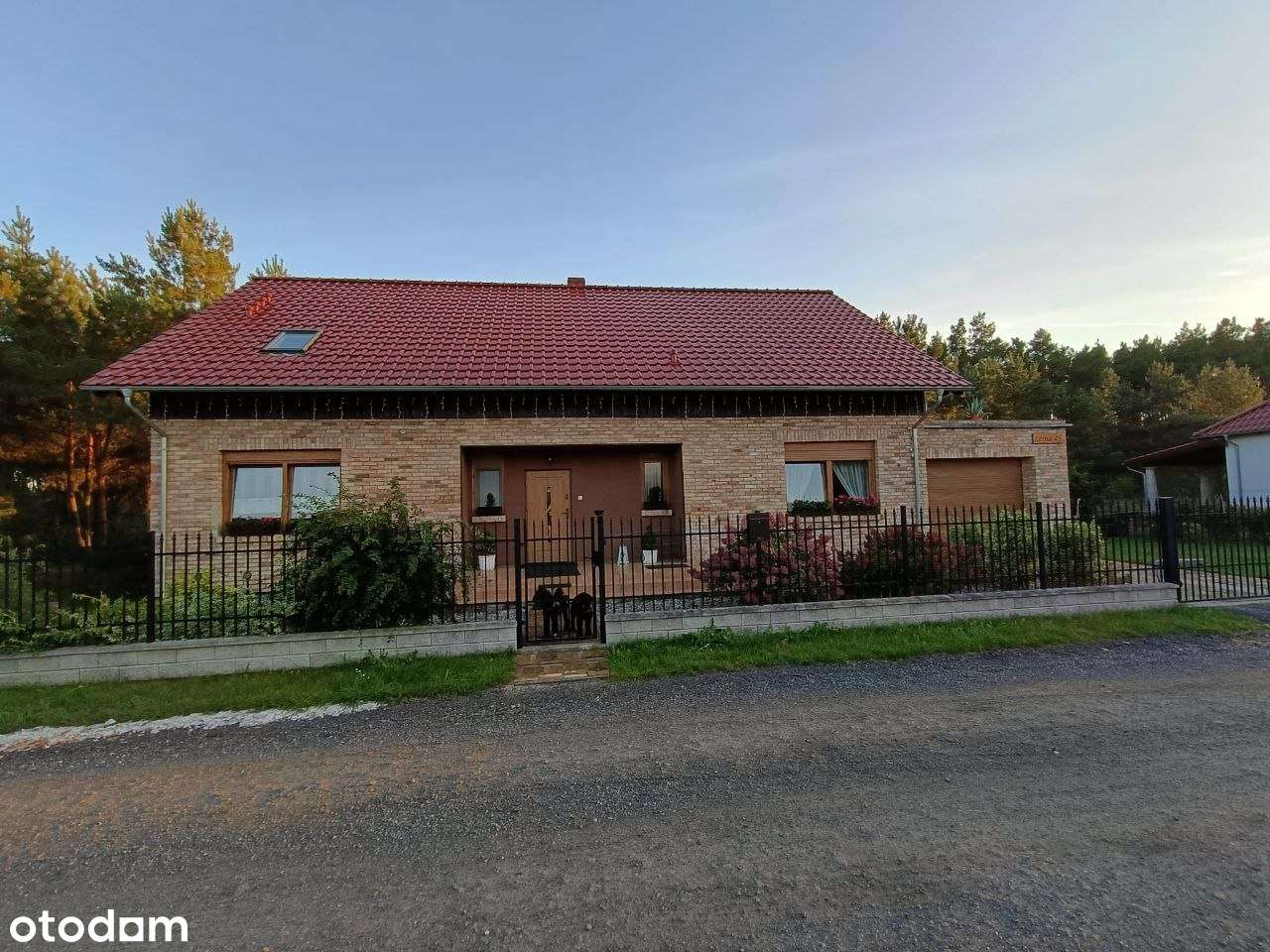 Dom na sprzedaż, 4 pokoje, 223 m², Ciecierzyce