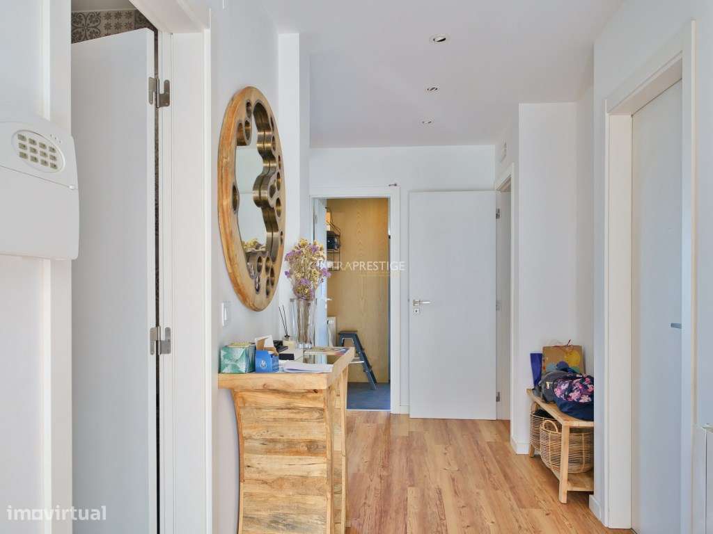 Moradia T5 Remodelada com Painéis Fotovoltaicos - Monte Santos, Sintra-15