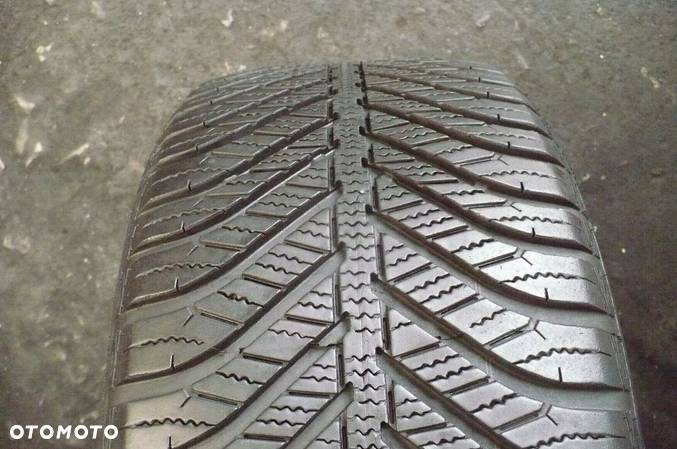 GOODYEAR Vector 4Seasons AO 225/45R17 6,1mm 2022 - 1