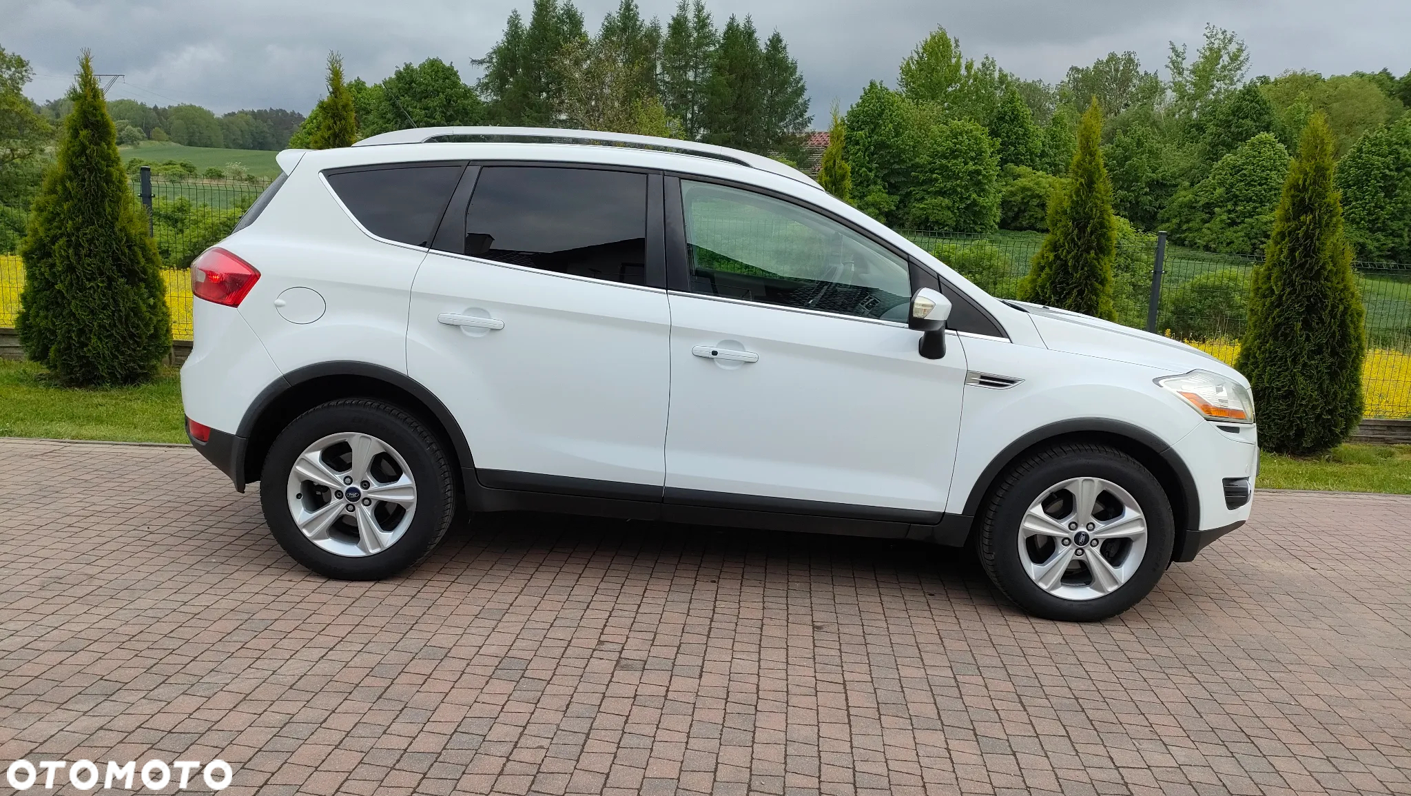 Ford Kuga 2.0 TDCi 4WD Titanium - 14