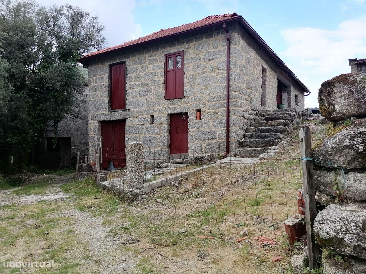 Inconclusa - Casa Rústica T7-6