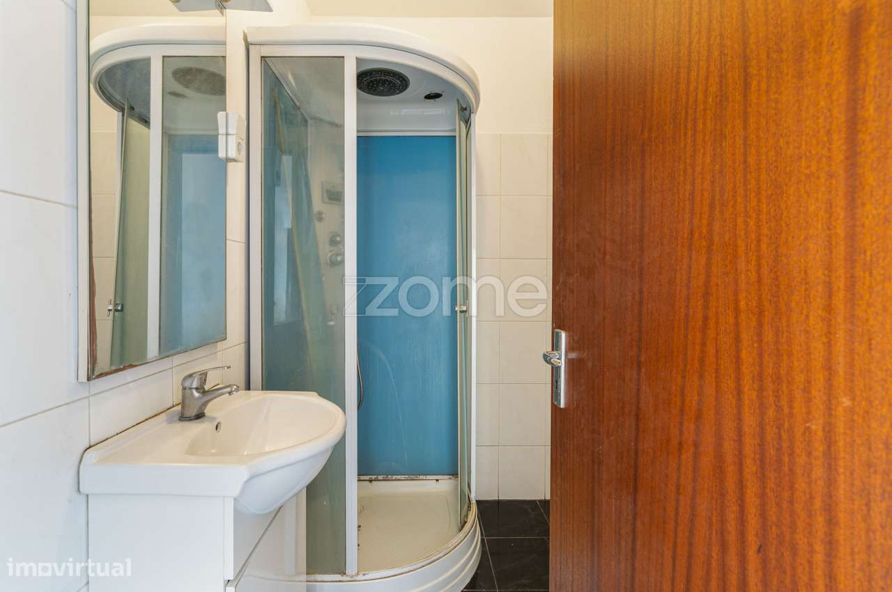 Apartamento T2 I Centro do Funchal I Excelente oportunidade-13