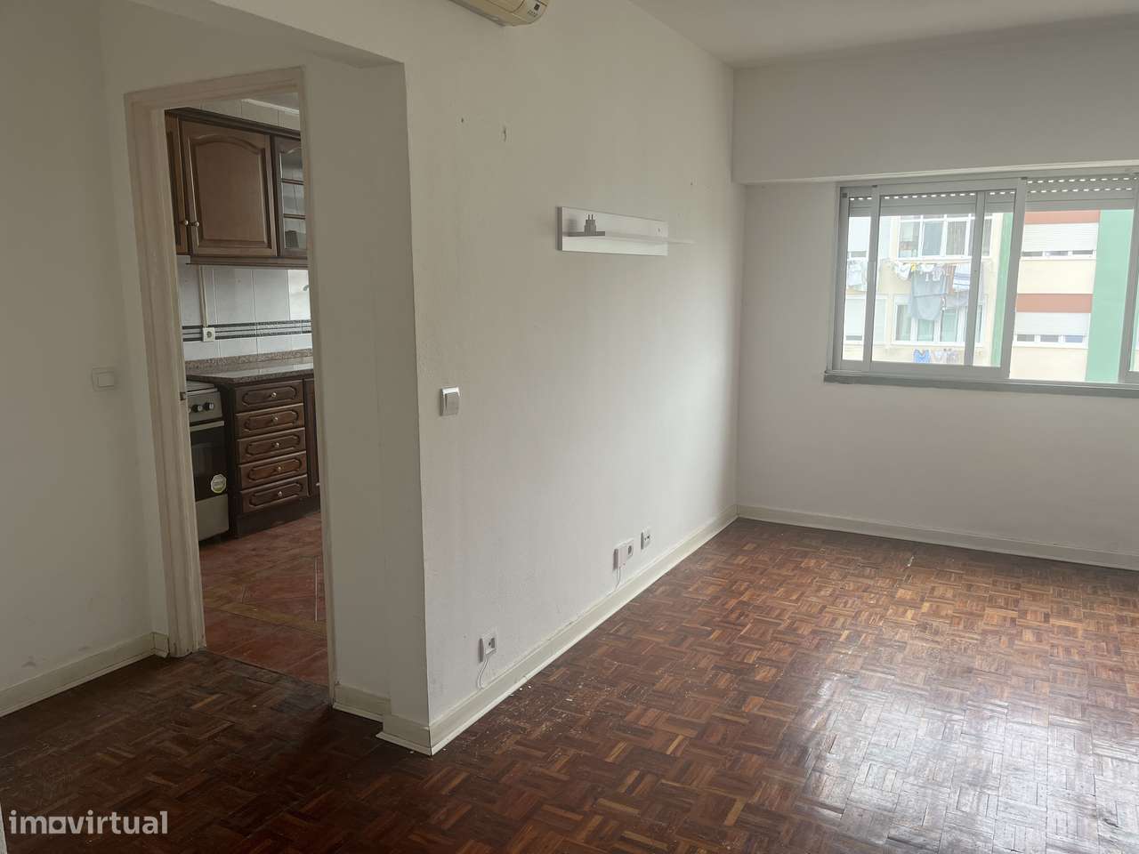 APARTAMENTO T2 CACÉM PARA REMODELAR - PROXIMO AO INTERMARCHÉ-6