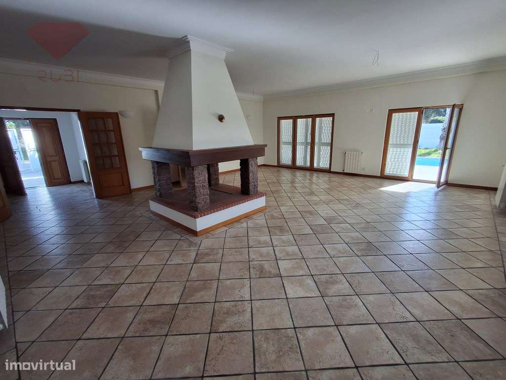 Moradia Exclusiva em Sesimbra-5